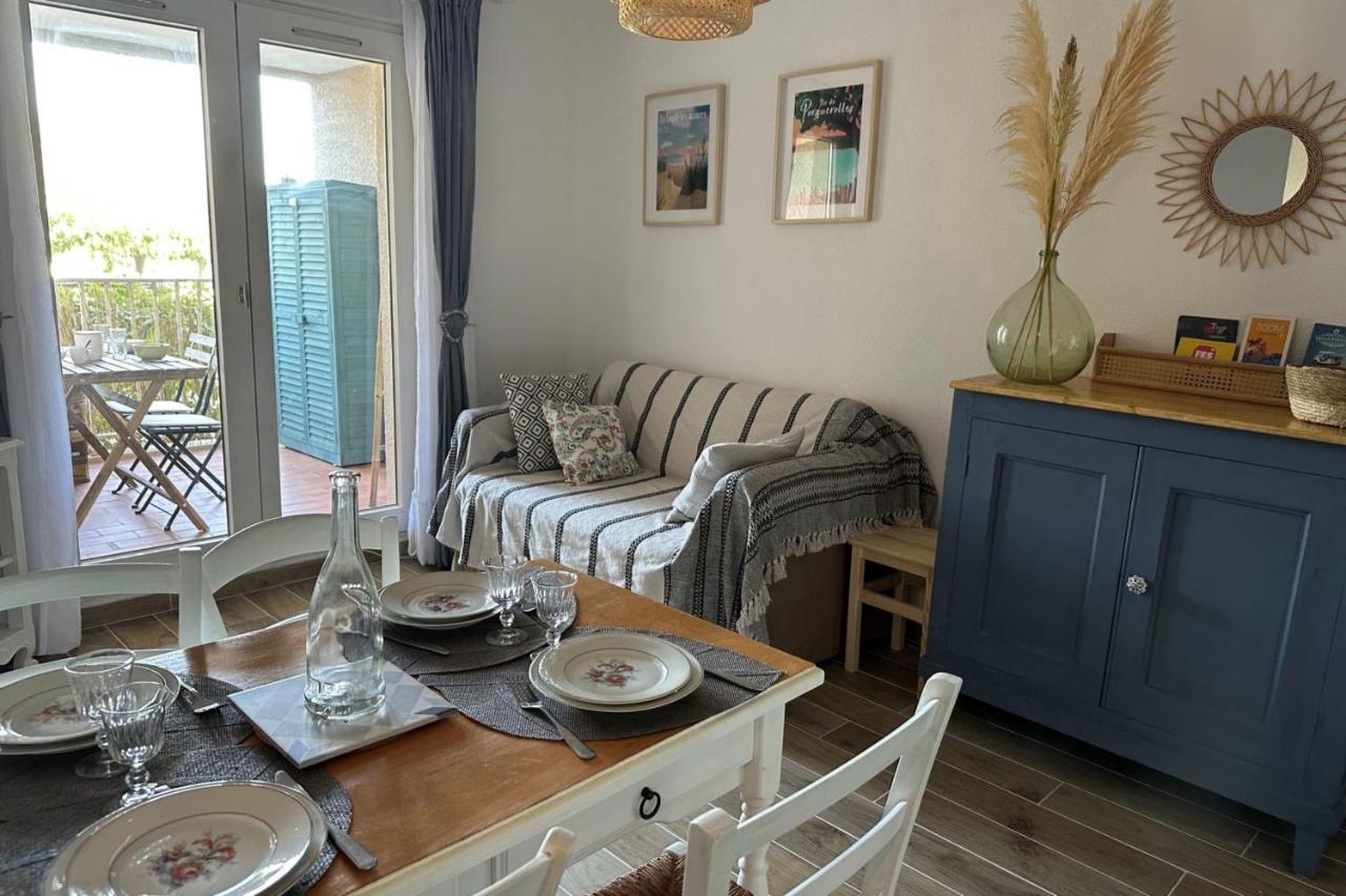 Very Cosy Apartment At 200 M From The Beaches La Londe-les-Maures Esterno foto