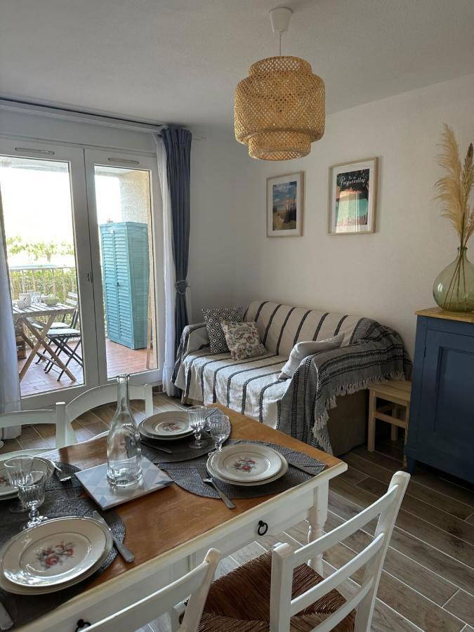 Very Cosy Apartment At 200 M From The Beaches La Londe-les-Maures Esterno foto